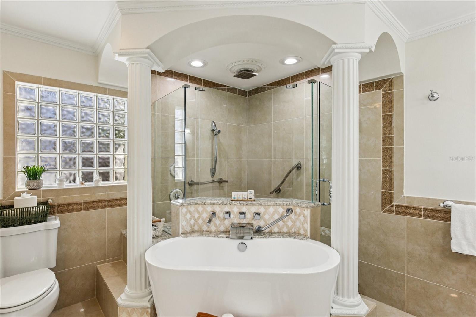 HARBOR HILLS 1ST ADD - Residential