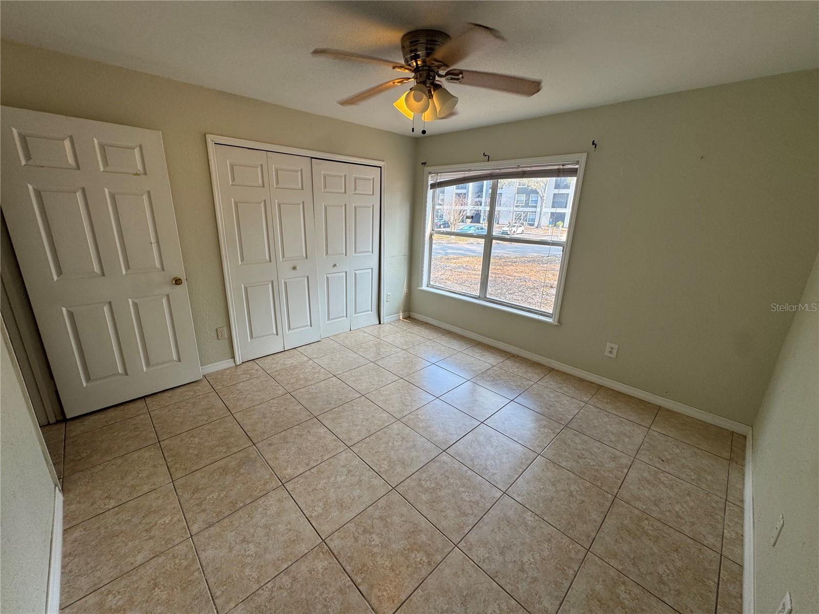 SANDLAKE PRIVATE RESIDENCES - Residential