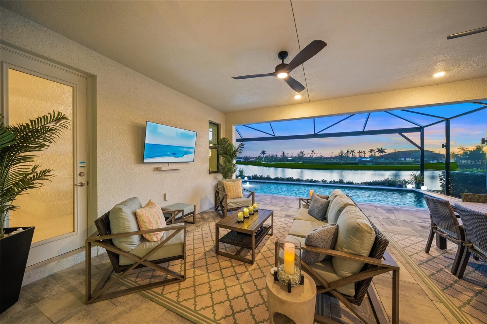 4947 SURFSIDE CIRCLE