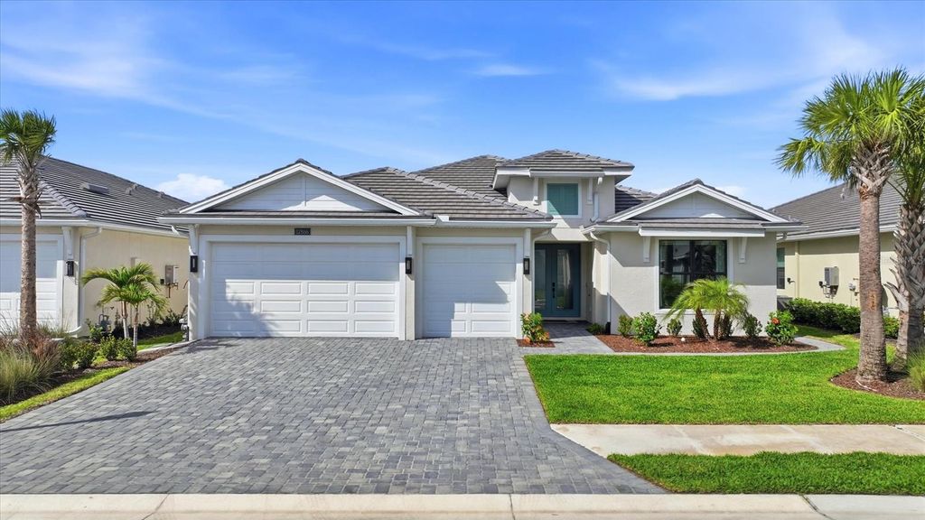 Photo of 12866 Pinnacle Lane, Venice, FL 34293 (MLS # N6143536)