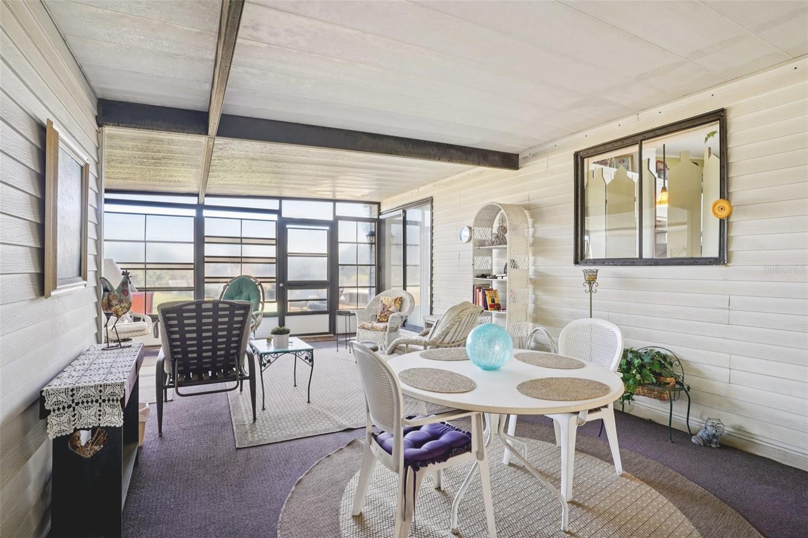 LADY LAKE ORANGE BLOSSOM GARDENS UNIT 09 - Residential