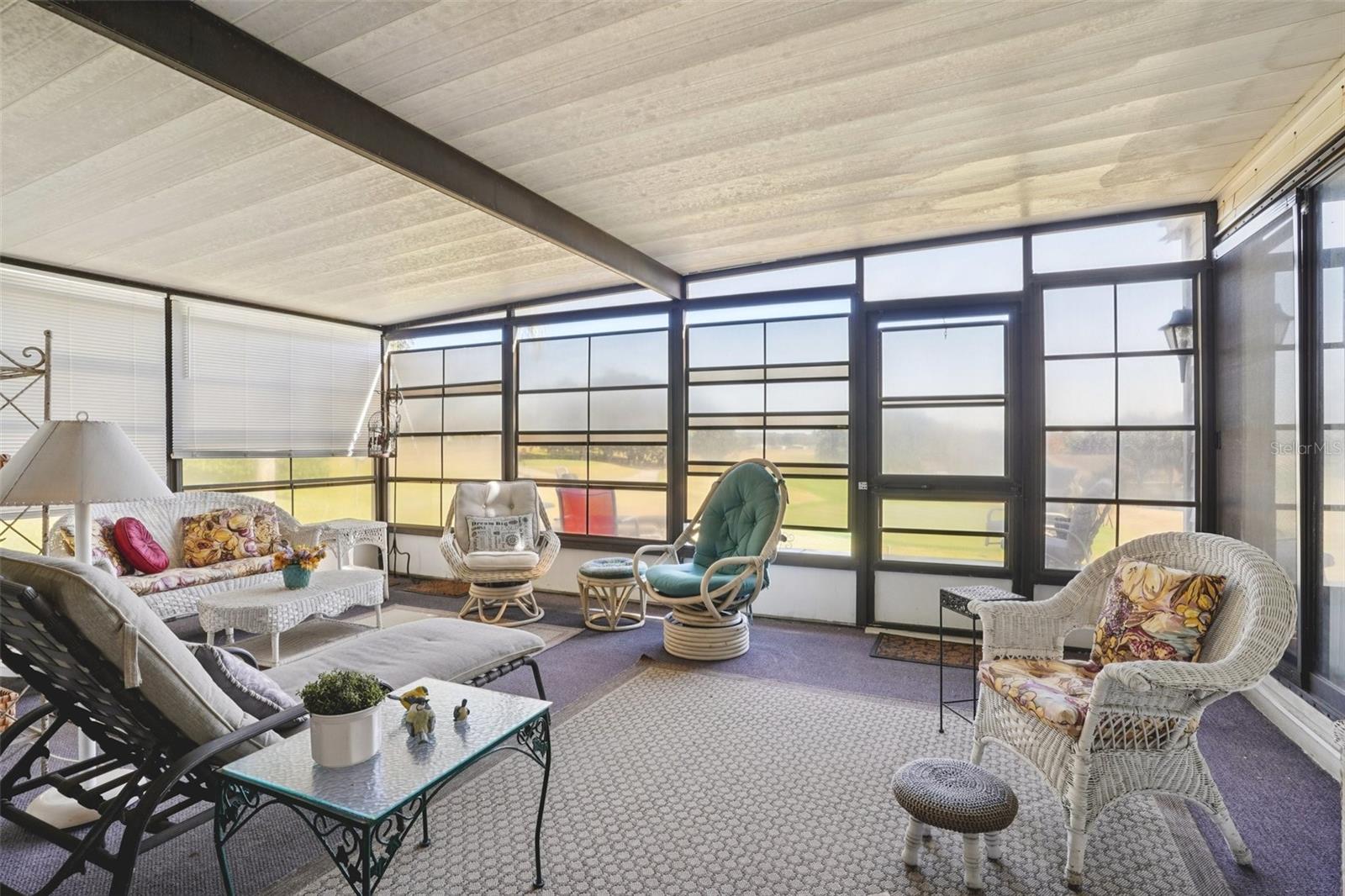 LADY LAKE ORANGE BLOSSOM GARDENS UNIT 09 - Residential