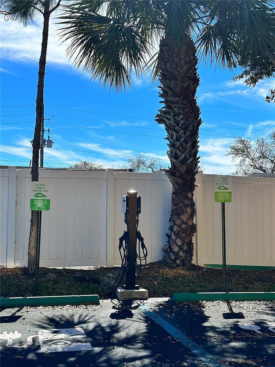 BEACHWAY CONDOS - Residential Lease