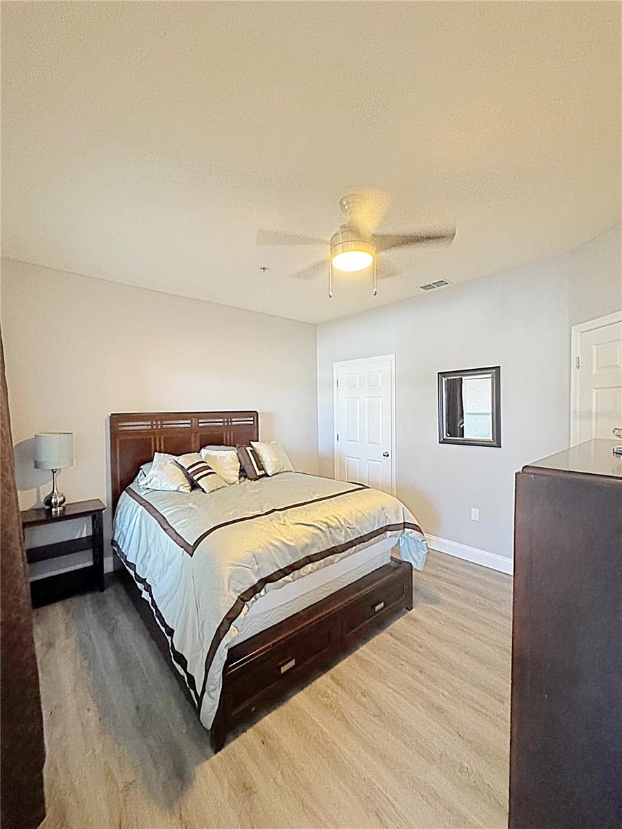 BEACHWAY CONDOS - Residential Lease