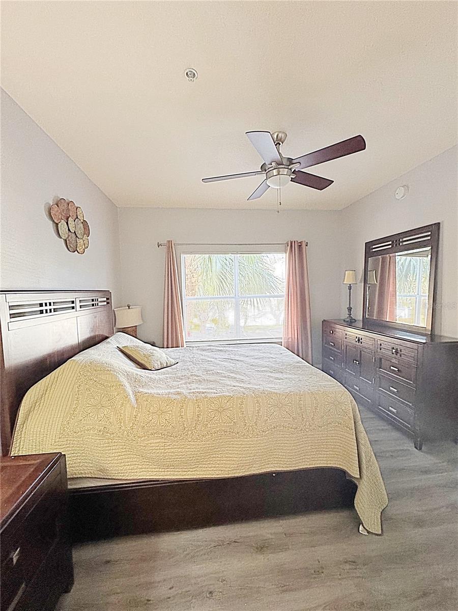 BEACHWAY CONDOS - Residential Lease