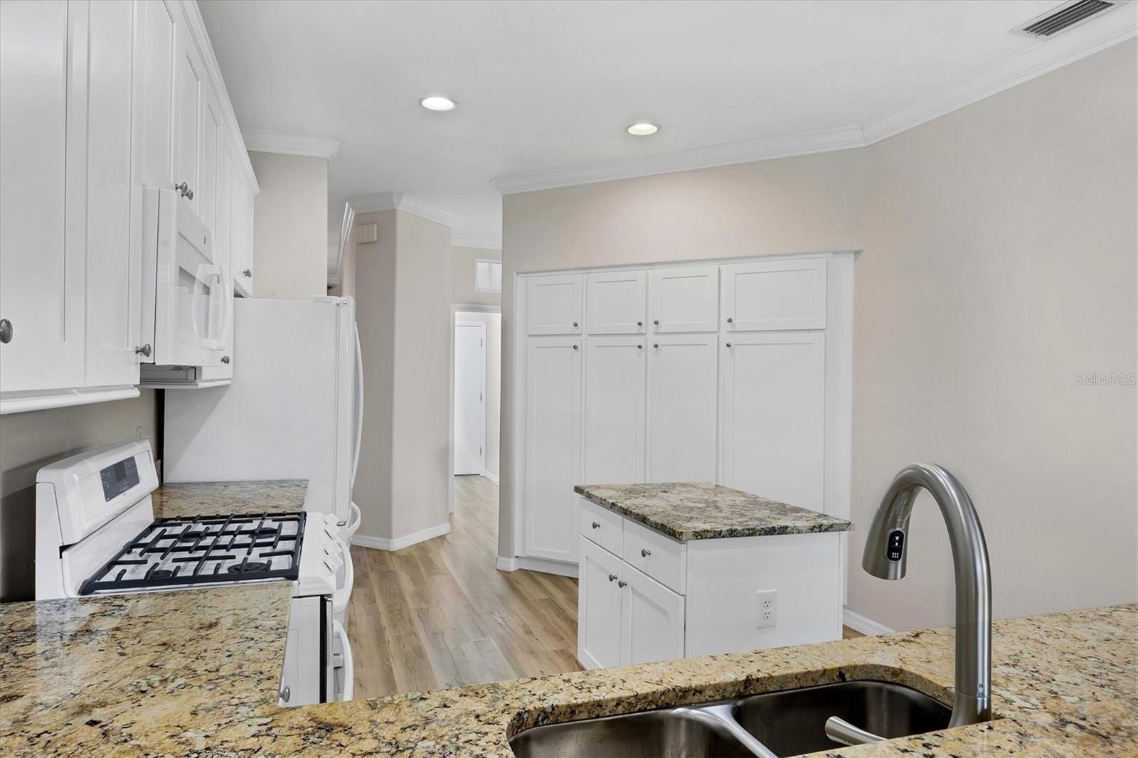 STONEYBROOK AT HERITAGE HARBOUR C-1 - Residential