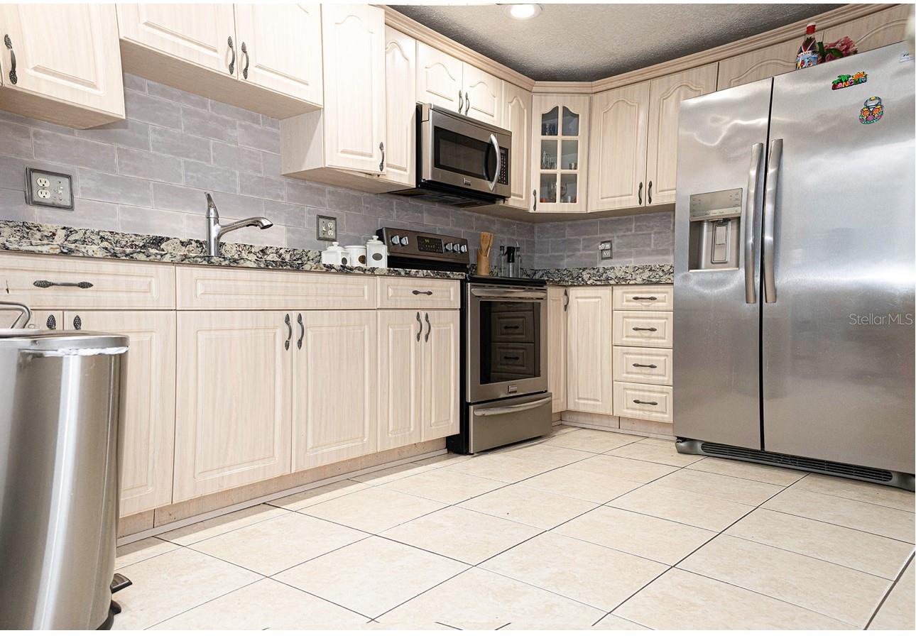 CAMEO VILLAS UNIT 5 - Residential