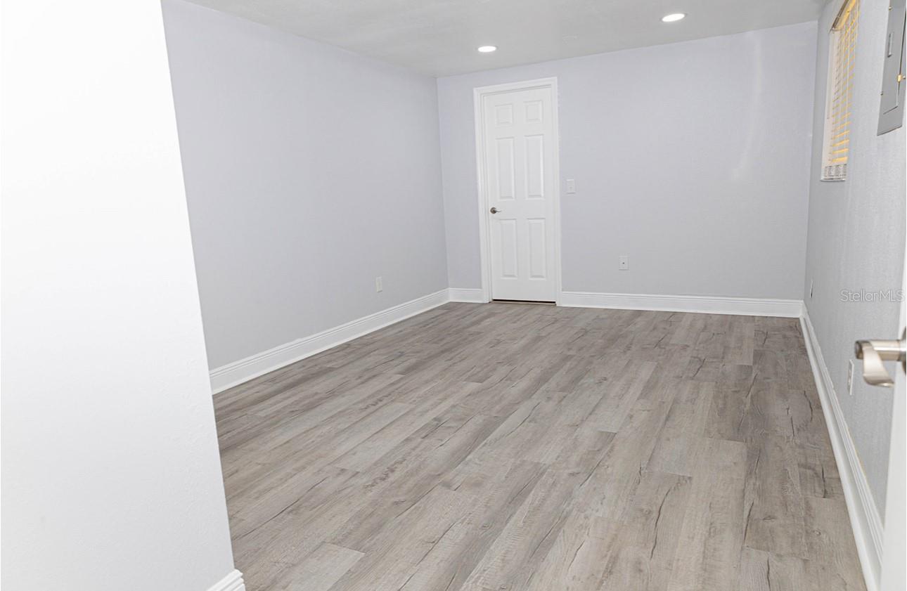 CAMEO VILLAS UNIT 5 - Residential