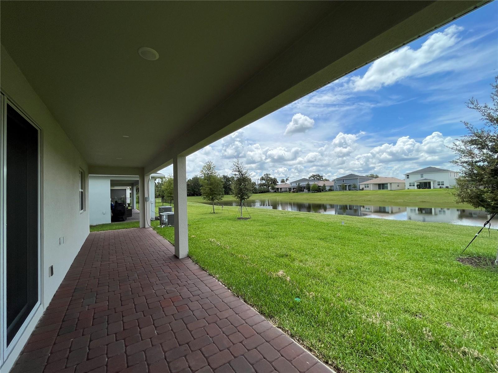 RIVERSIDE OAKS PH 3 - Residential Lease