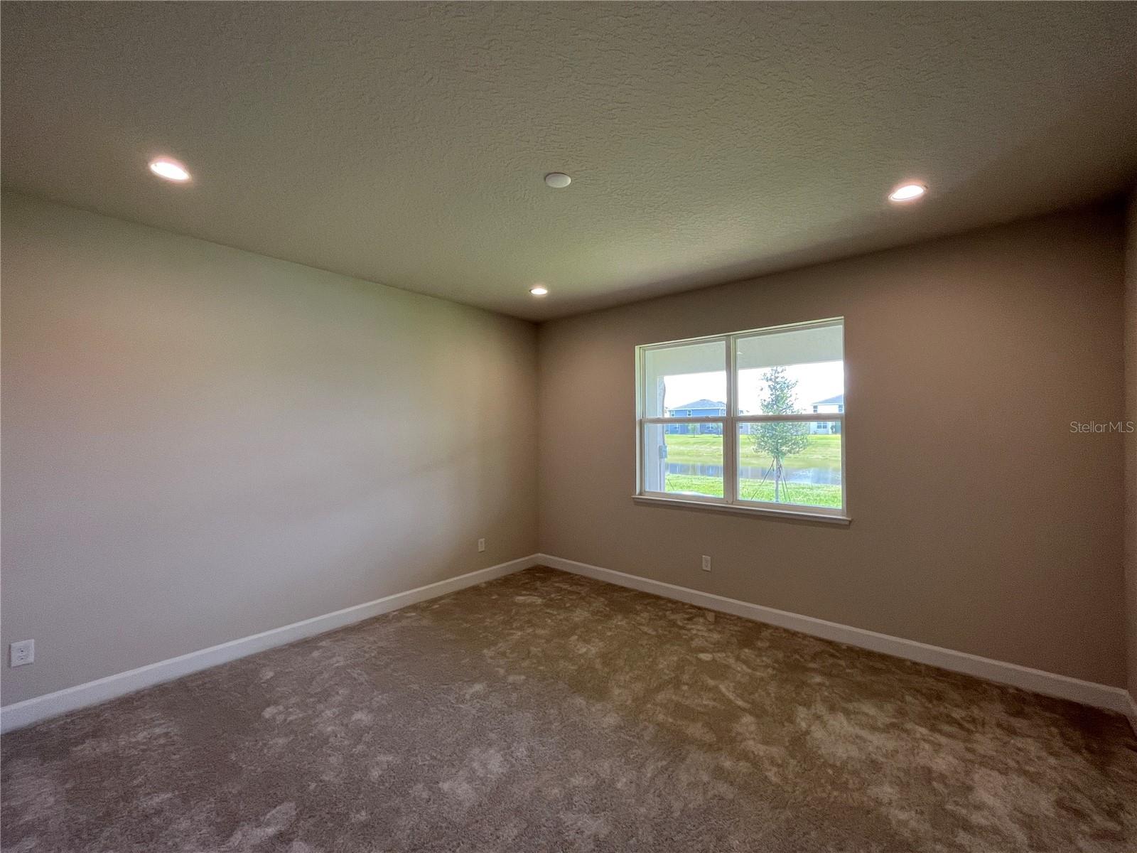 RIVERSIDE OAKS PH 3 - Residential Lease