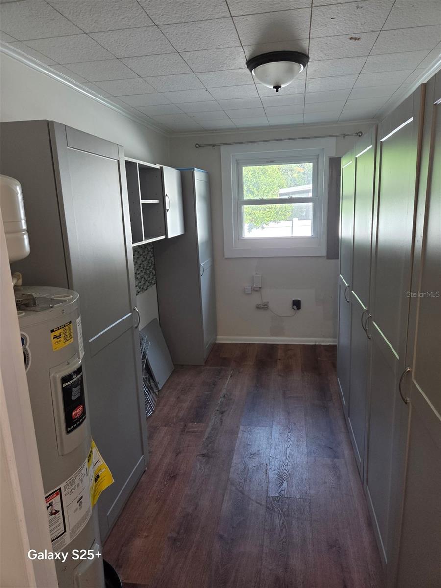 FAIRVIEW - Residential