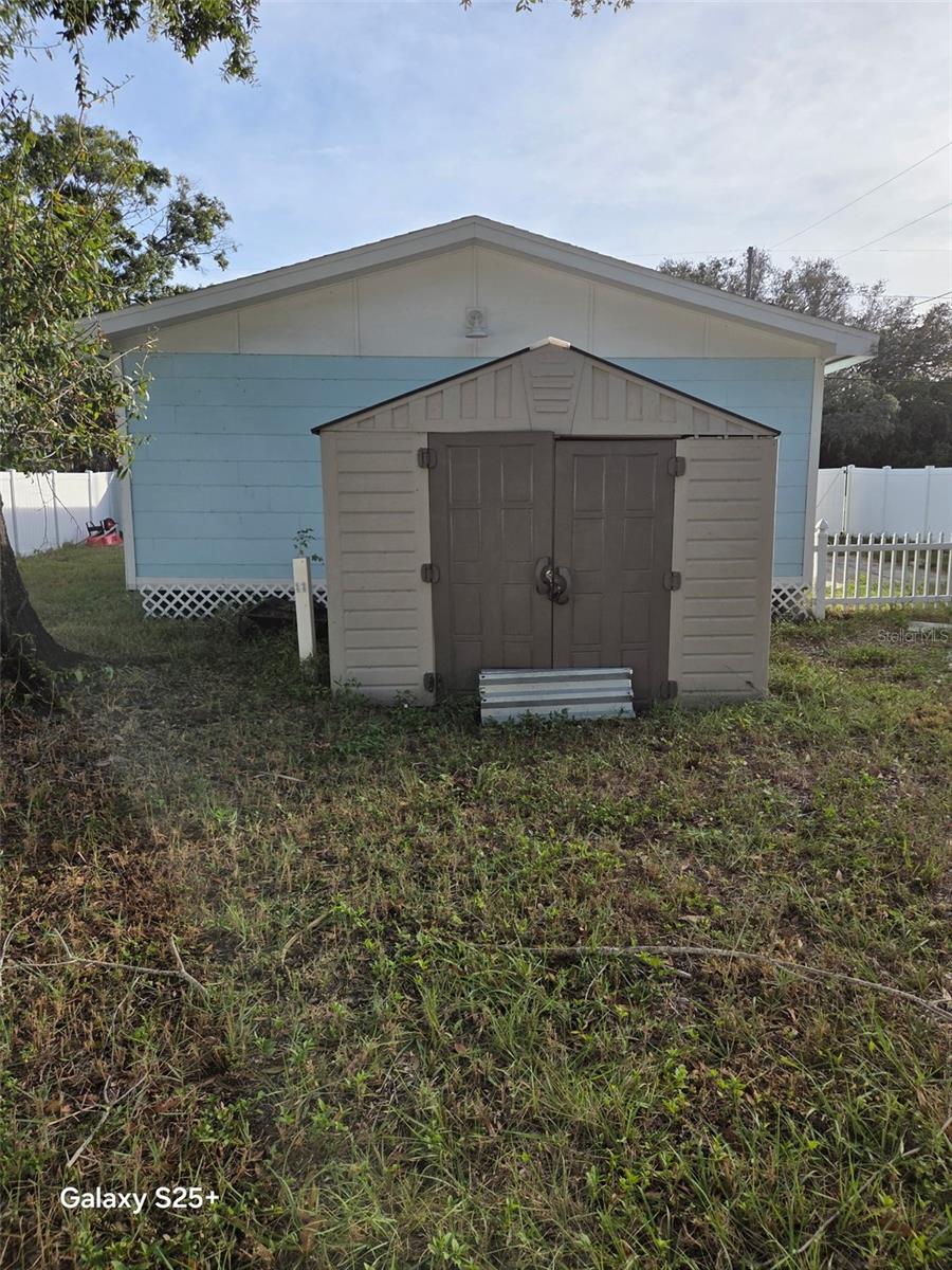 FAIRVIEW - Residential