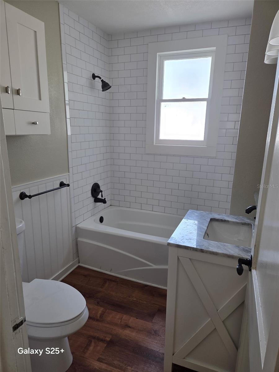 FAIRVIEW - Residential