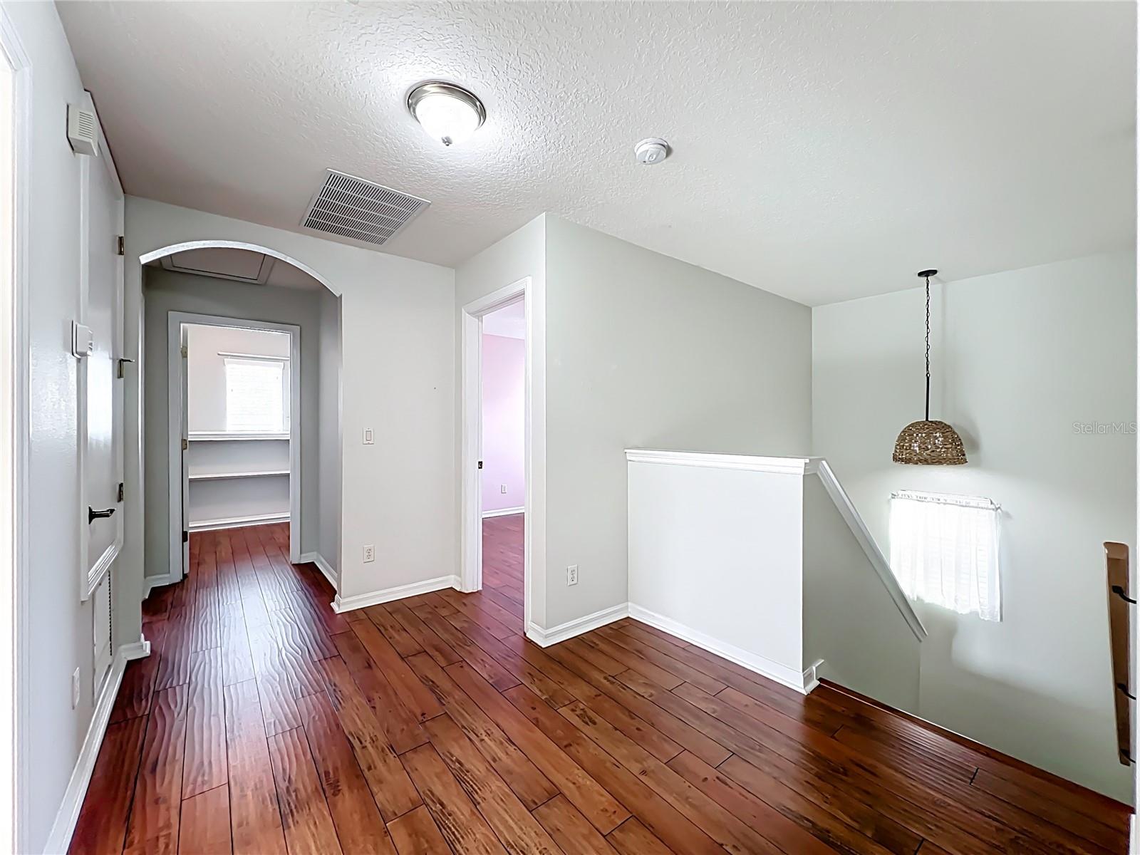 AVALON PARK SOUTH PH 01 - Residential