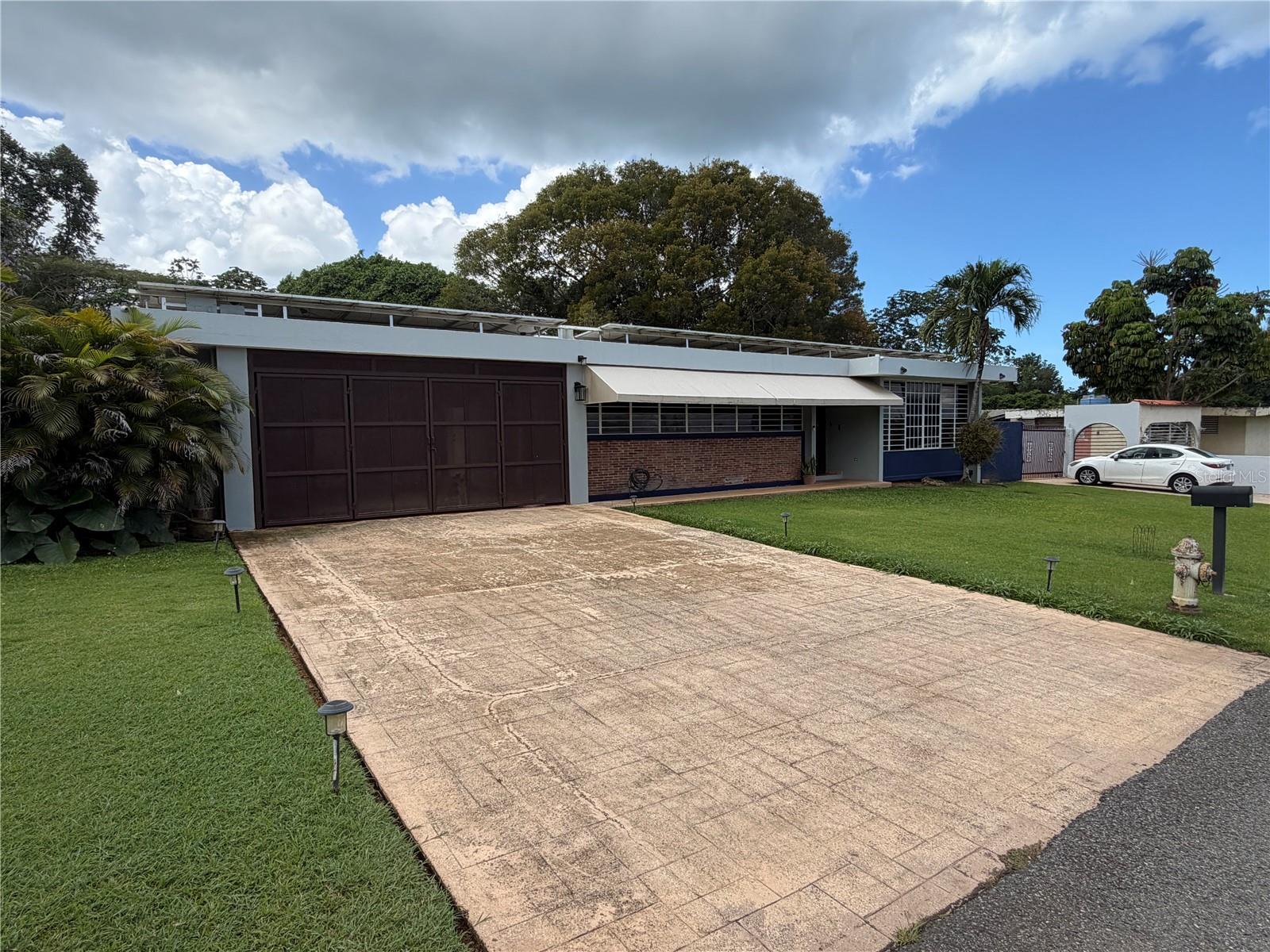 Lot 119 VILLA SONSIRE