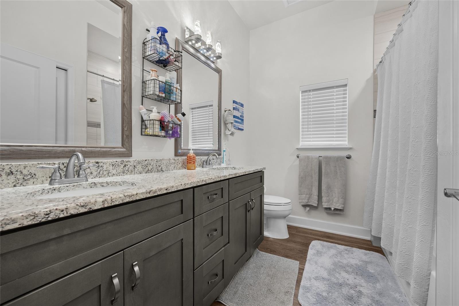 TURNBERRY LAKE PH III - Residential