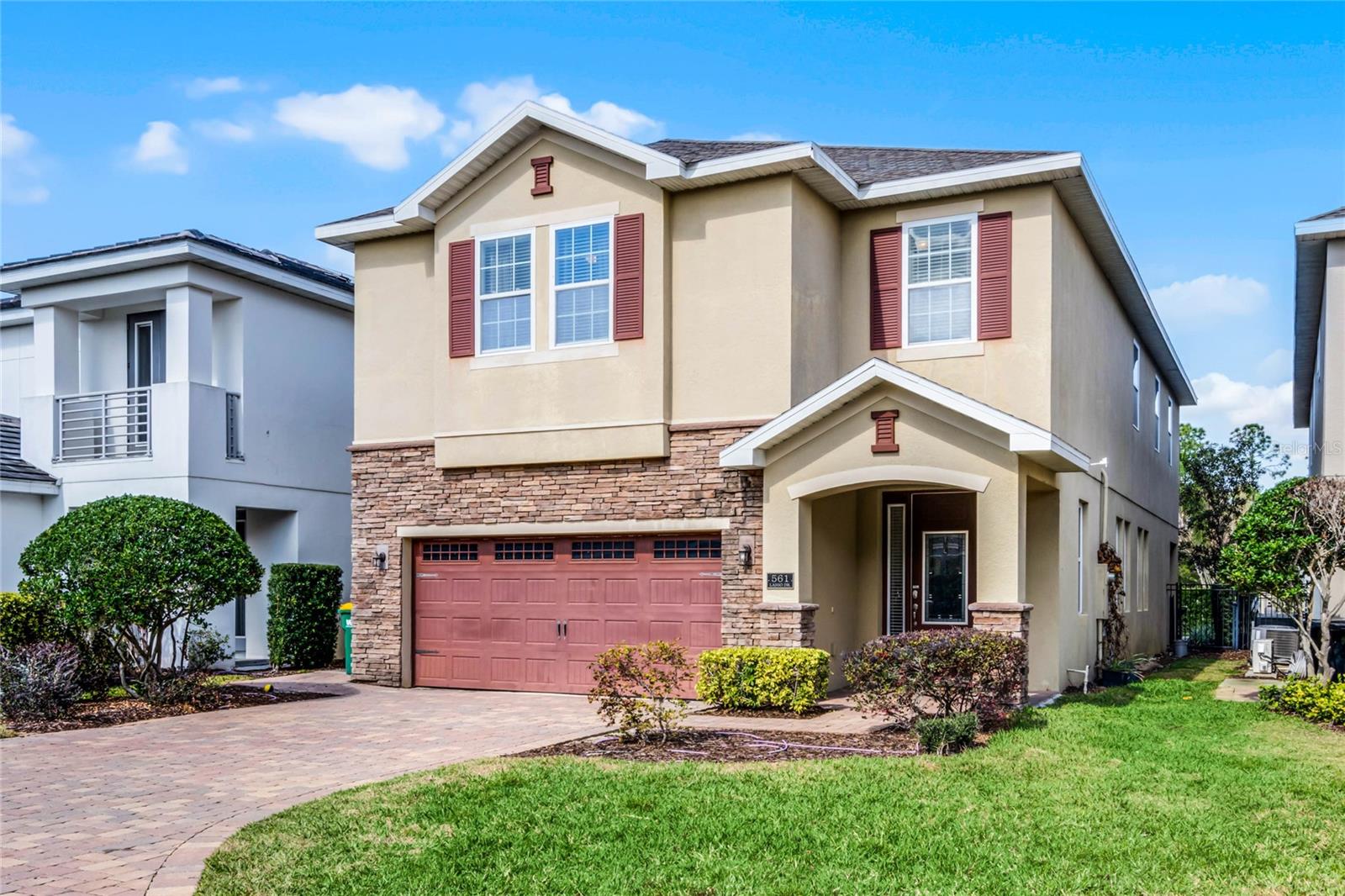 561 LASSO DRIVE