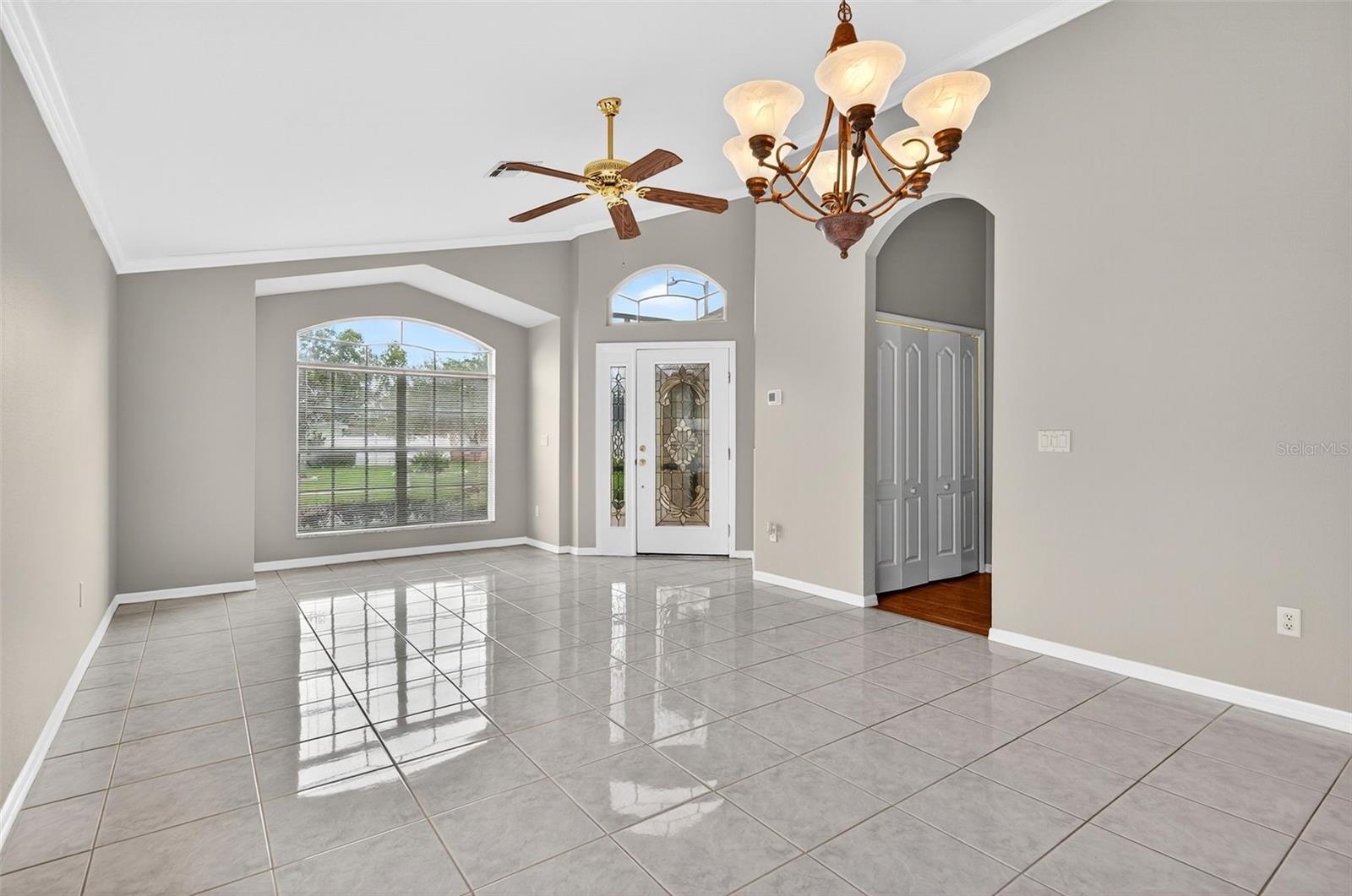 VALENCIA GARDENS PH 02 - Residential