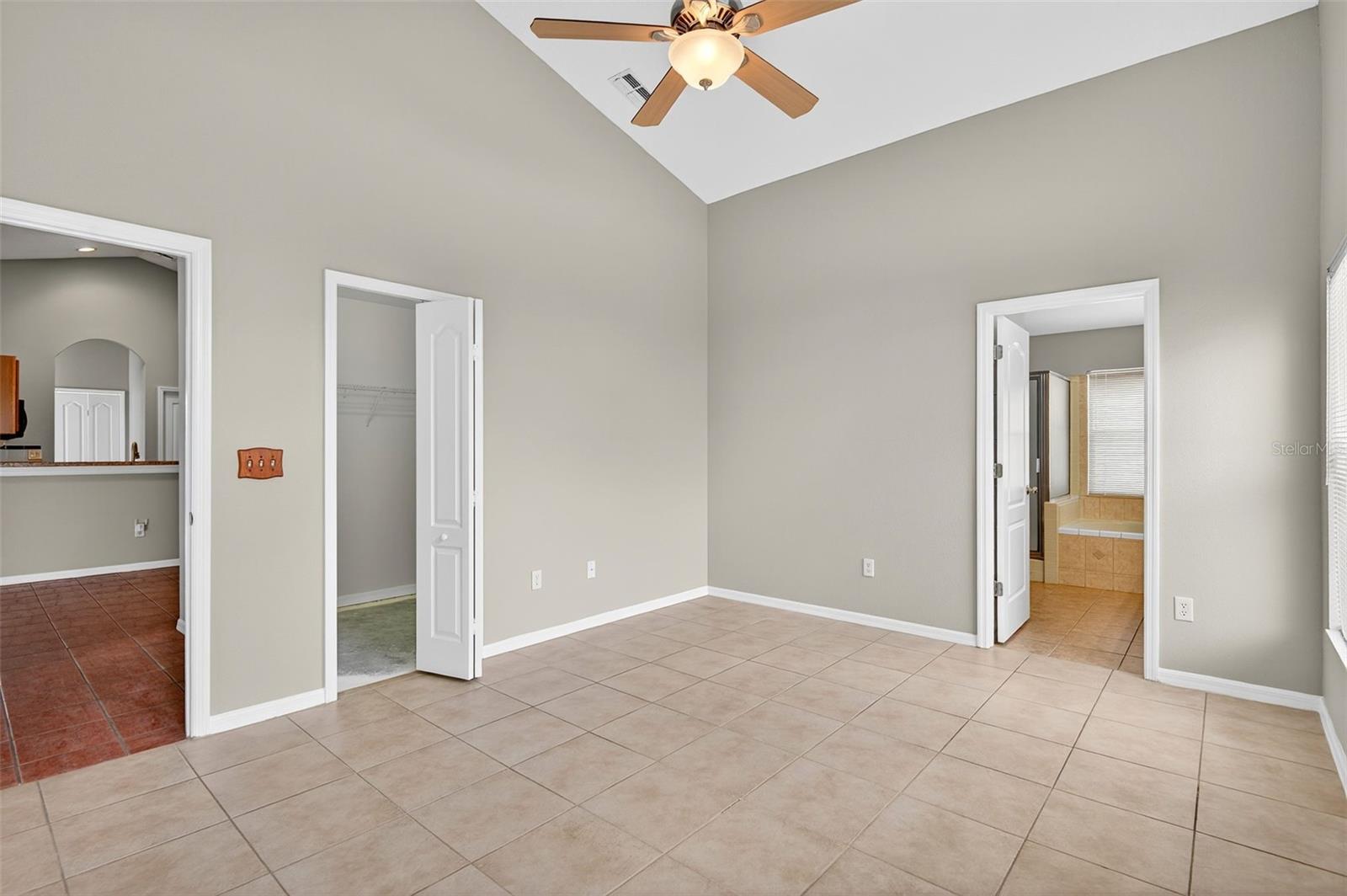 VALENCIA GARDENS PH 02 - Residential