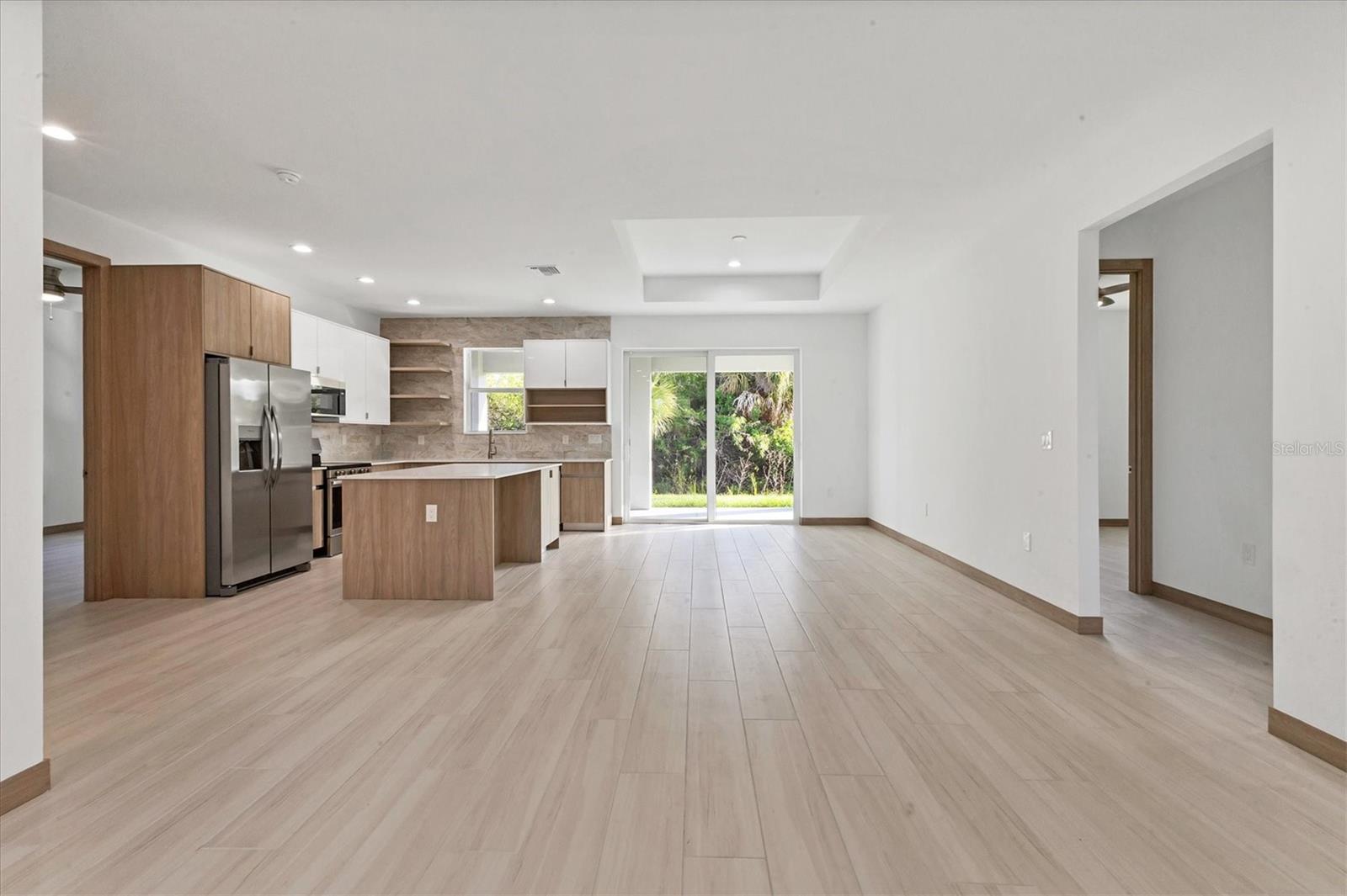299 AUSTRALIAN DRIVE