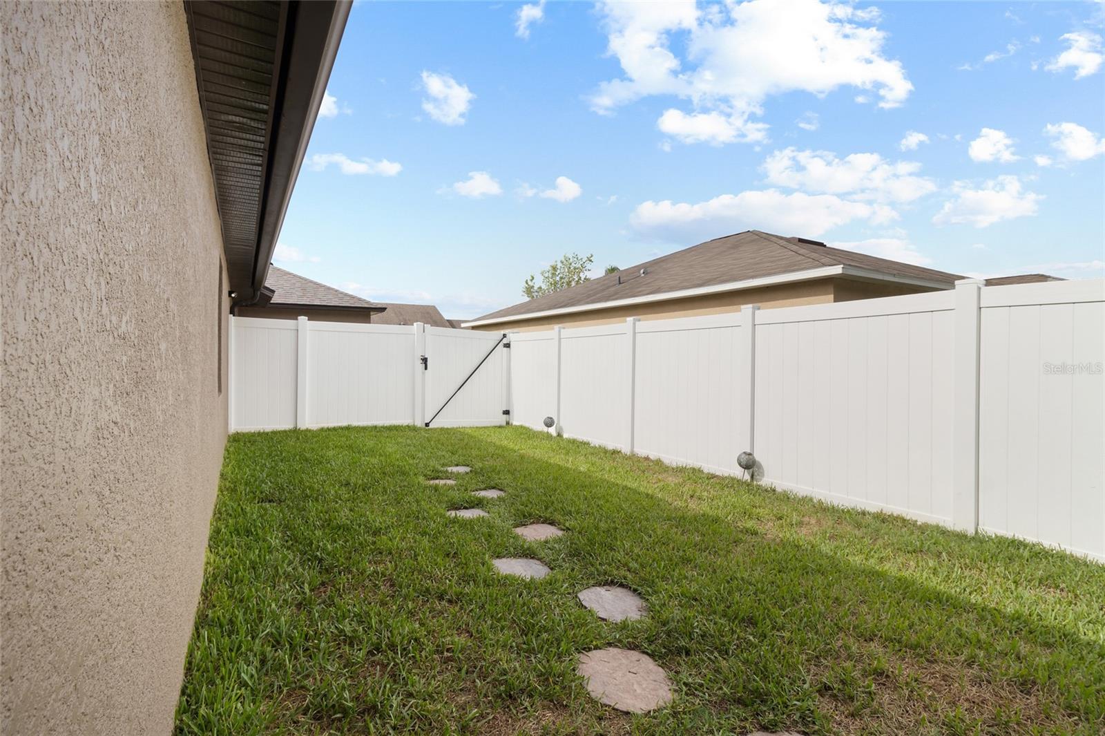 BULLFROG CREEK PRESERVE - Residential