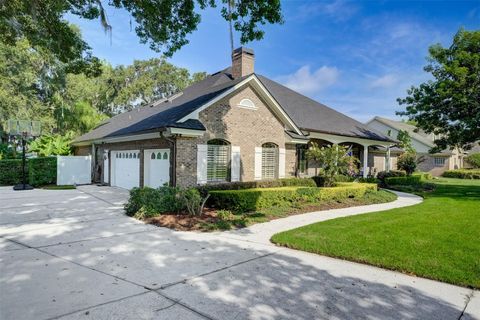 A home in EUSTIS