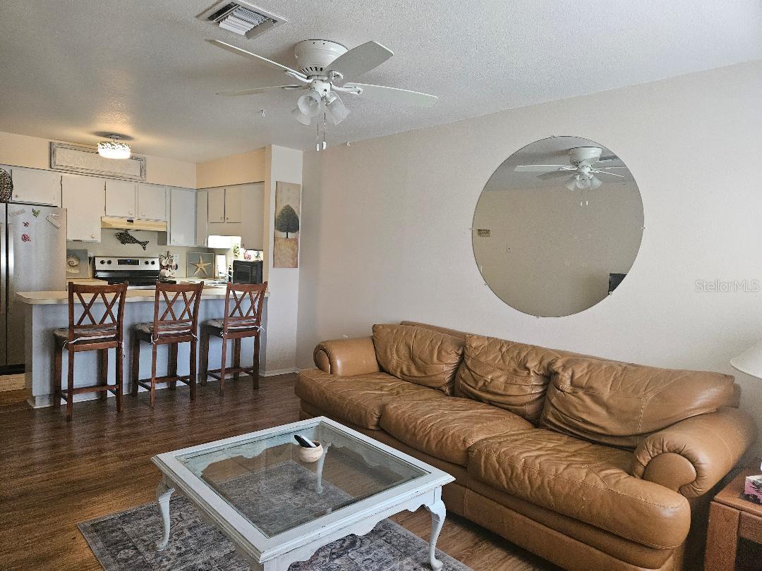 KINGS COURT VILLAS BLDG 01 - Residential
