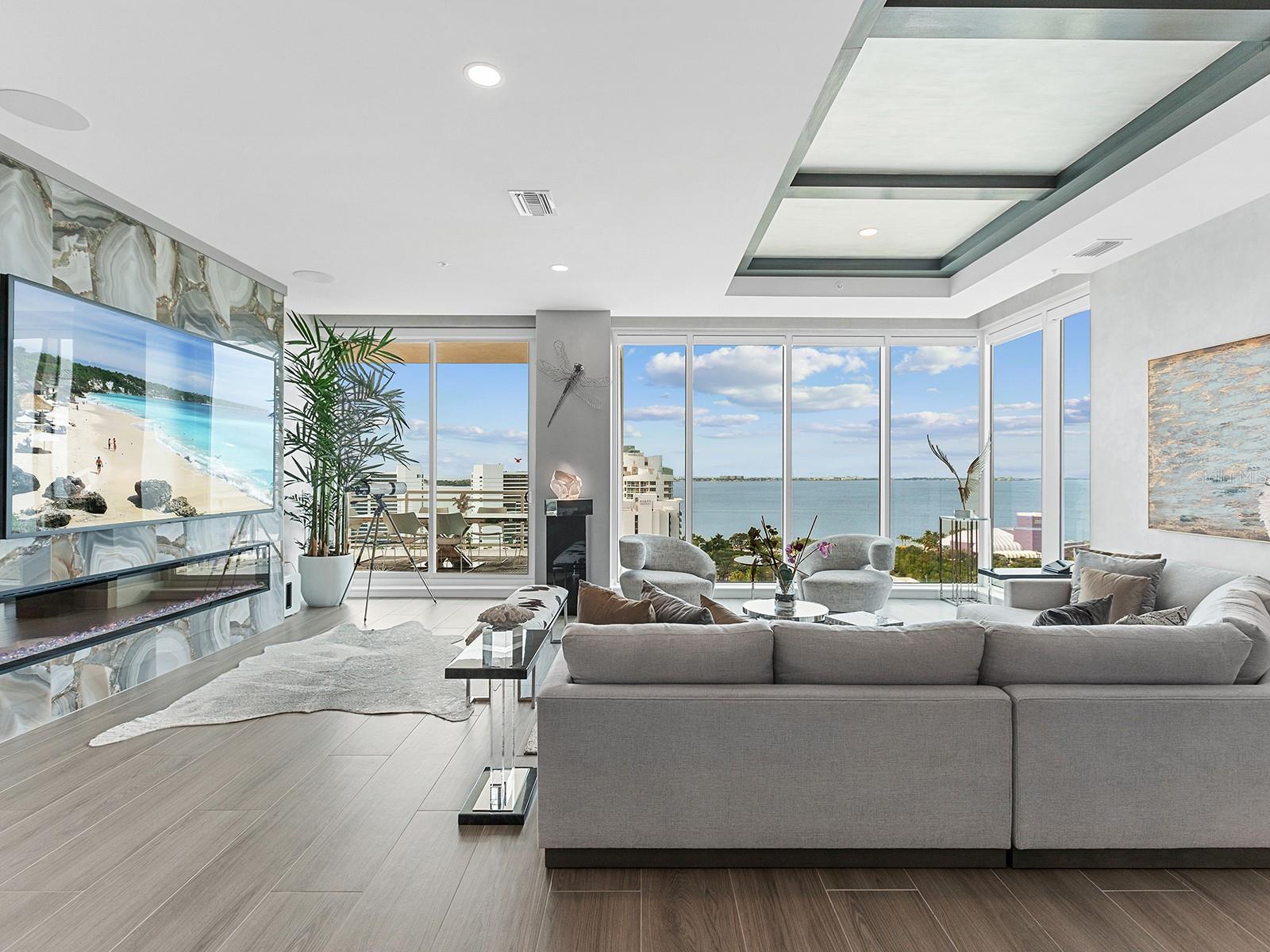 BLVD SARASOTA - Residential