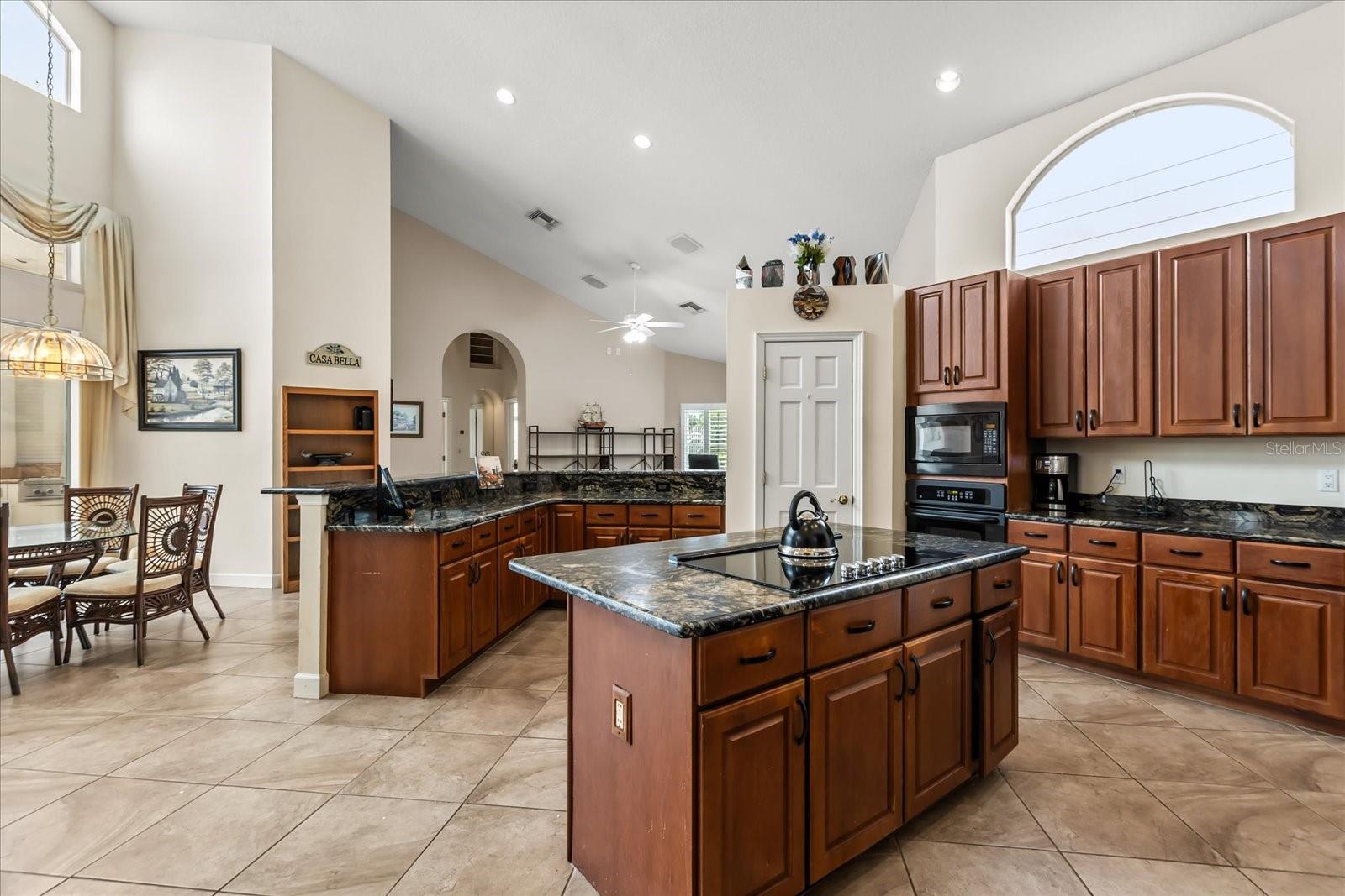 SWEETWATER COUNTRY CLUB PH 02 - Residential