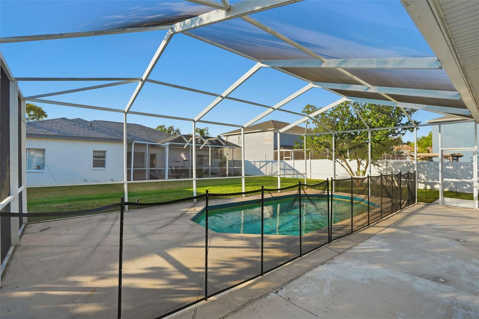 CLUBHOUSE ESTATES AT SUMMERFIE - Residential