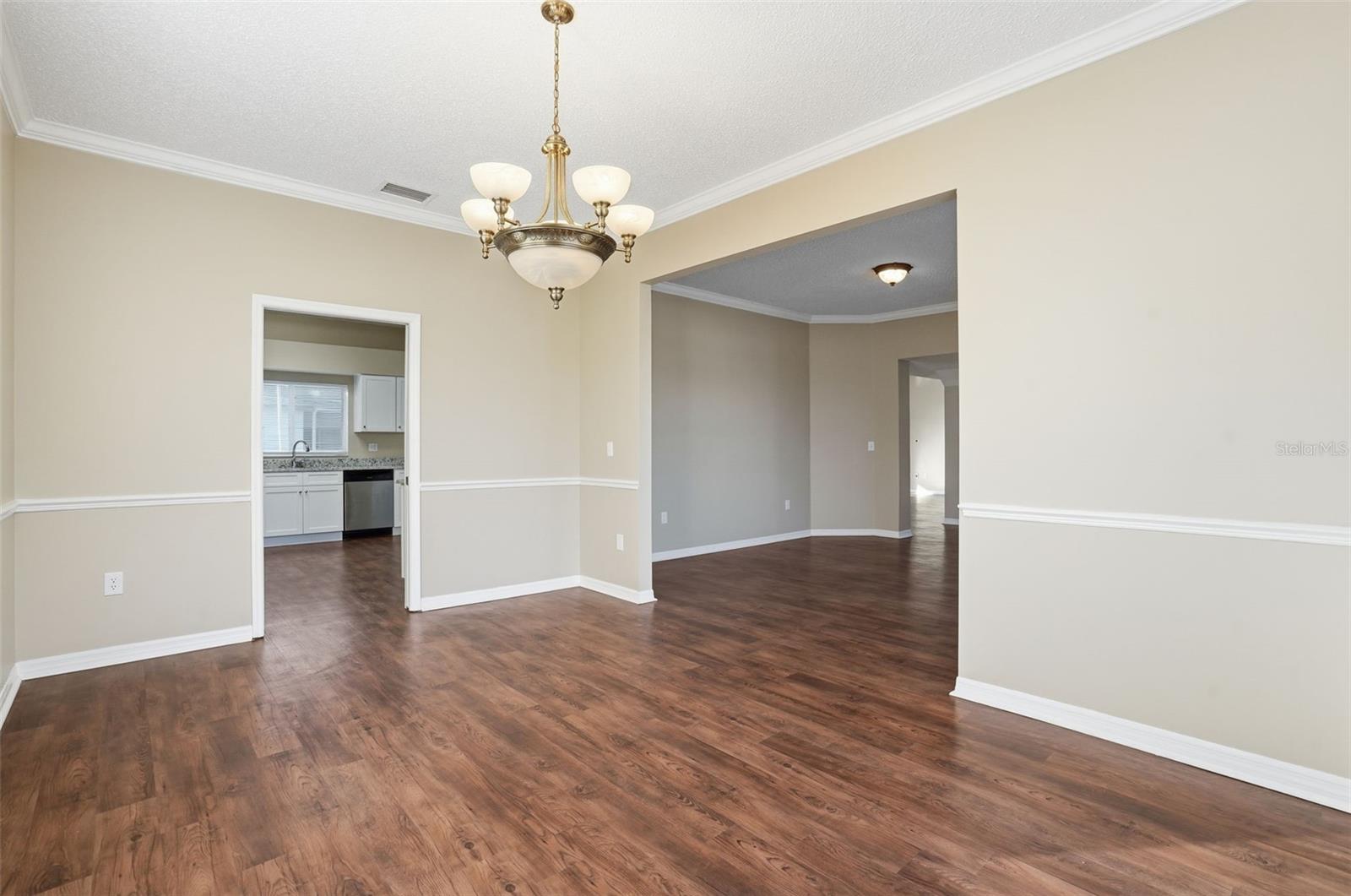 CLUBHOUSE ESTATES AT SUMMERFIE - Residential