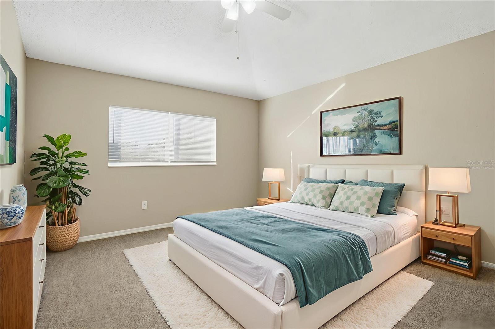 CLUBHOUSE ESTATES AT SUMMERFIE - Residential