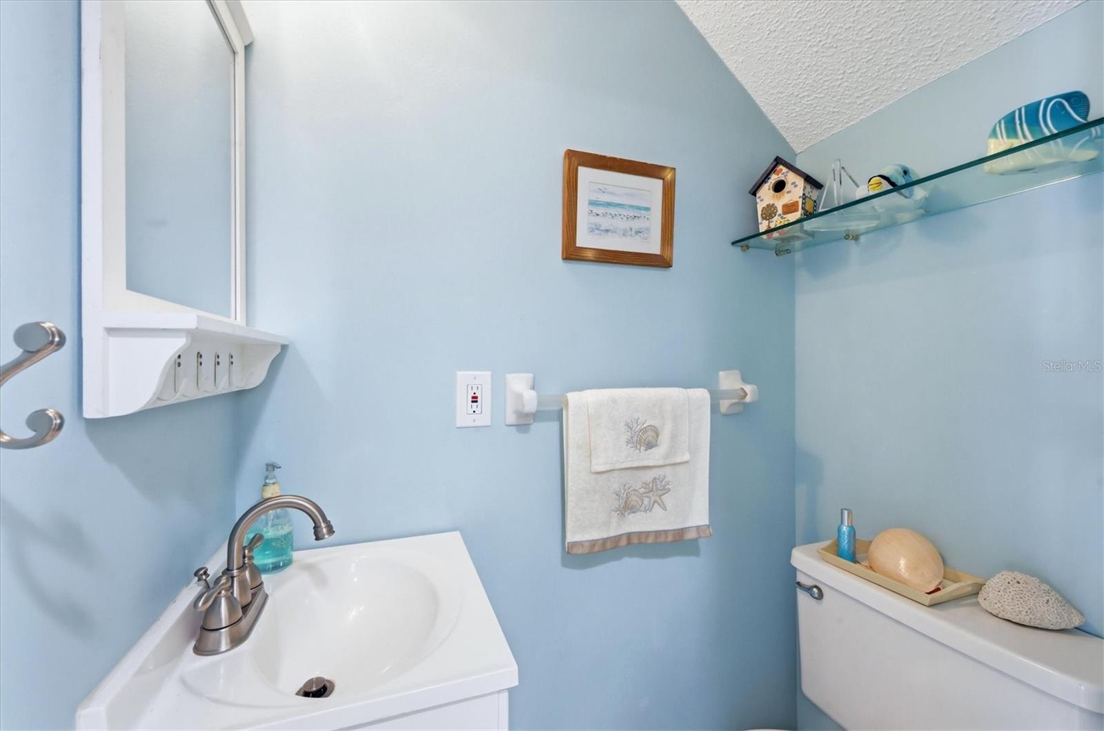 SUTTON PLACE - Residential