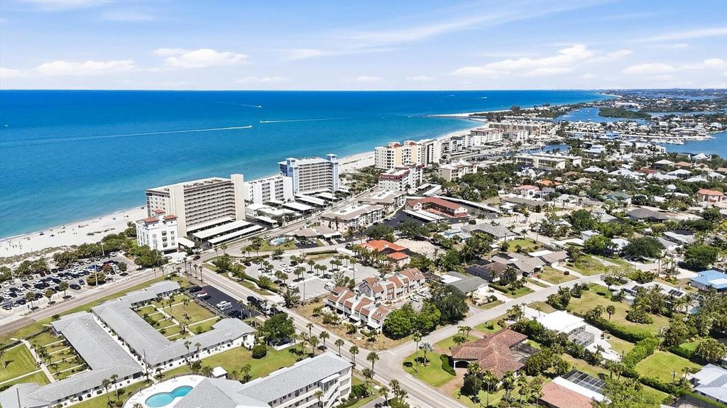 Photo of 744 Cadiz Road #8, Venice, FL 34285 (MLS # A4691561)
