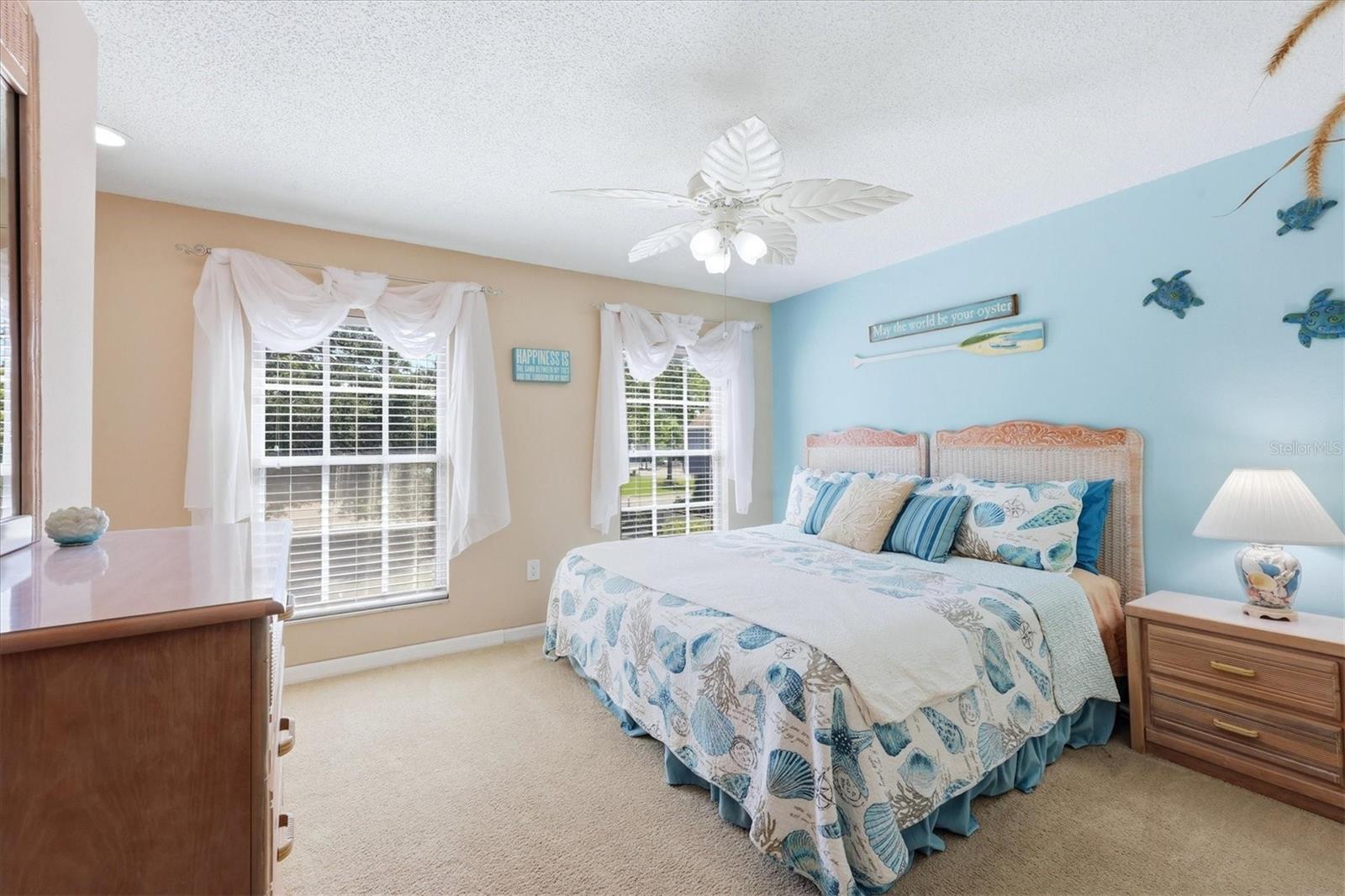 SUTTON PLACE - Residential