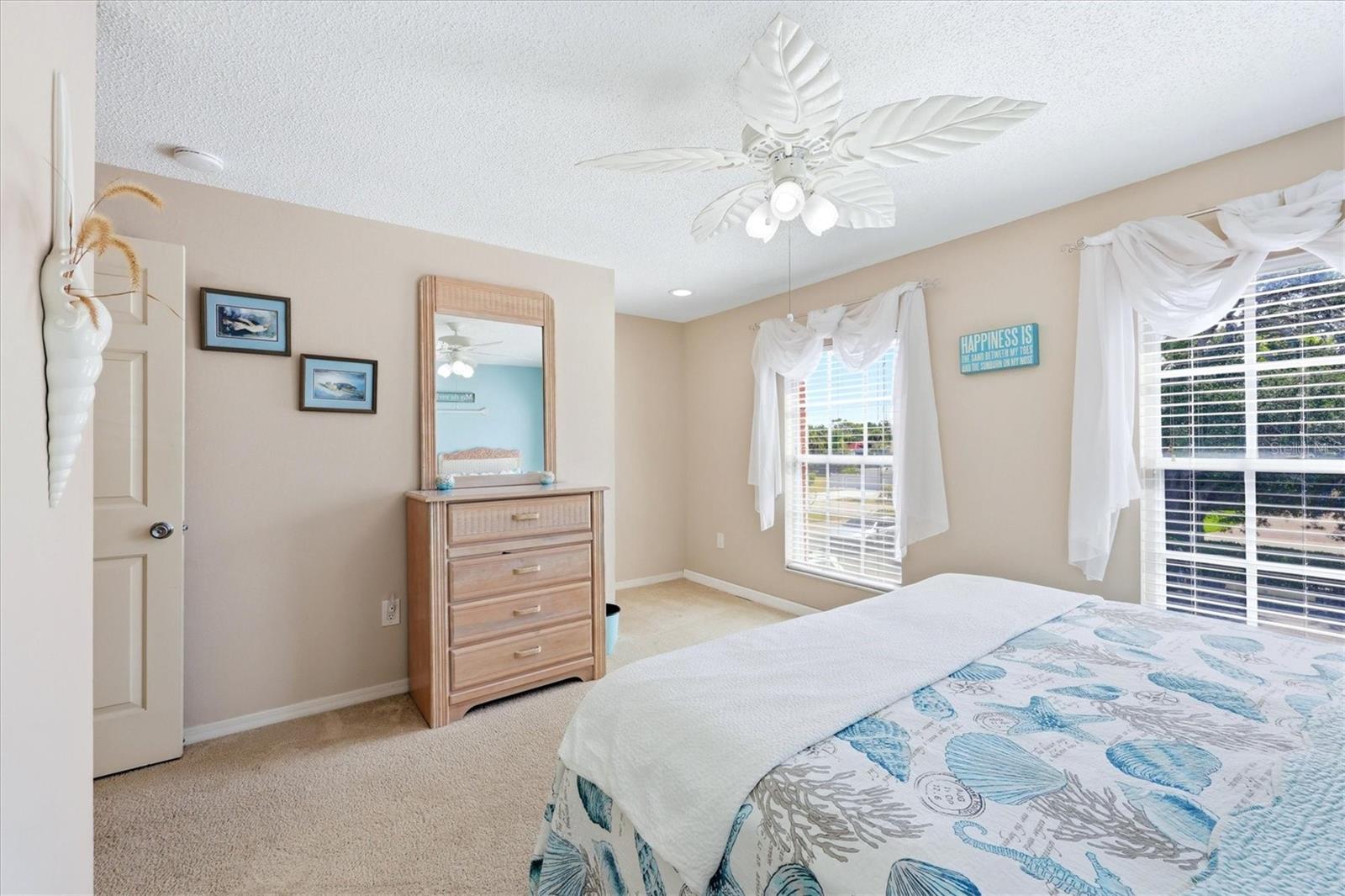 SUTTON PLACE - Residential