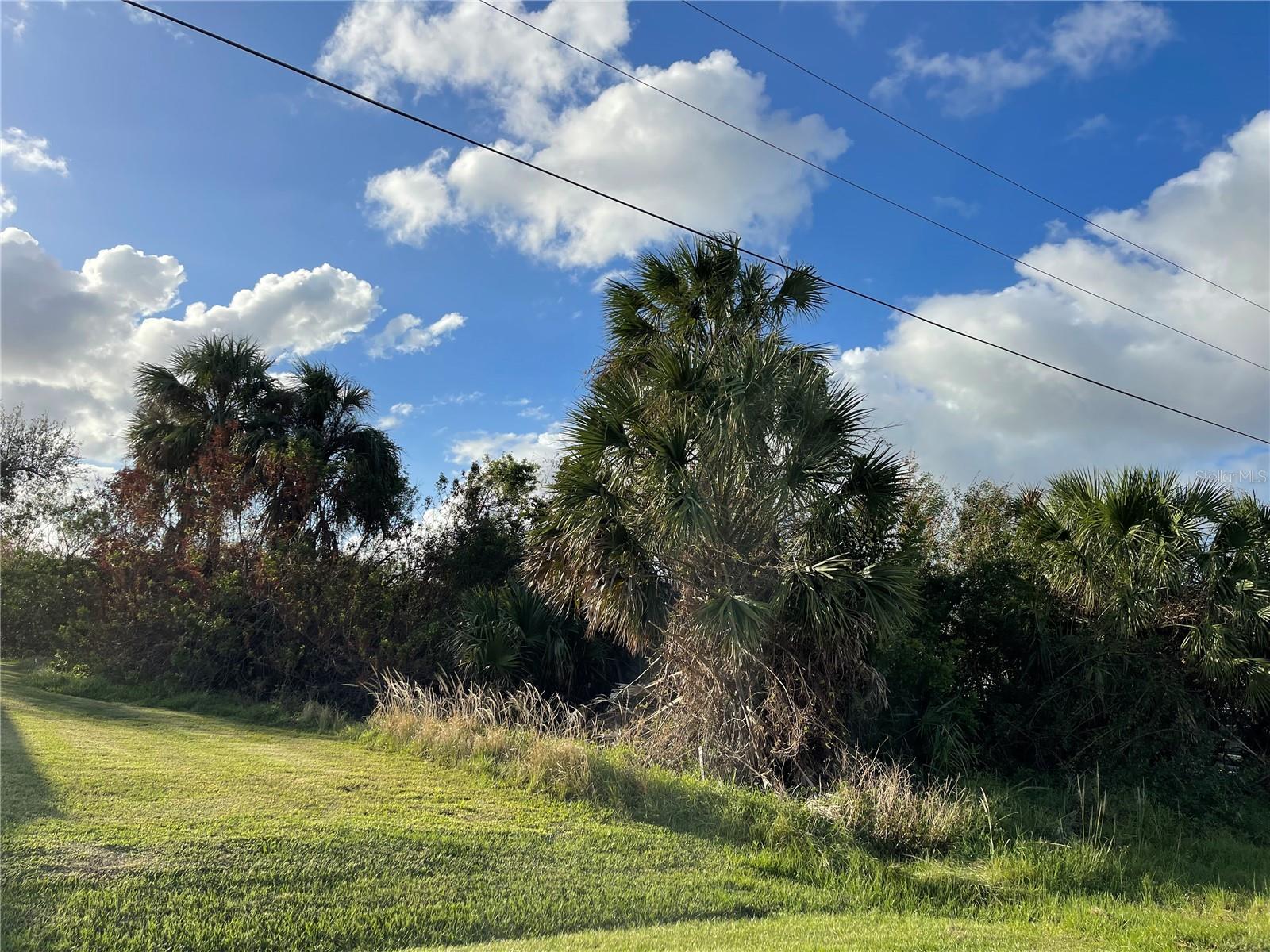 PORT CHARLOTTE SEC 037 - Land