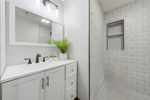 Tiny photo for 906 Sabrina Drive, Ocoee, FL 34761 (MLS # O6413680)