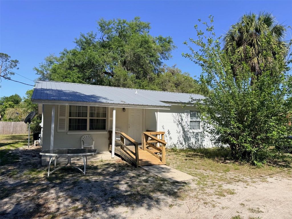 Photo of 205 NE 147 Street, Cross City, FL 32628 (MLS # GC539610)