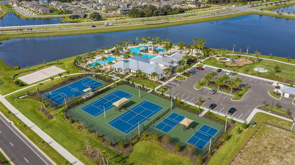 Photo of 6022 Jensen View Avenue, Apollo Beach, FL 33572 (MLS # S5123152)