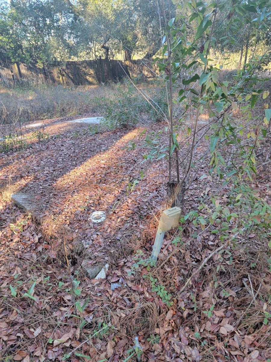 INTERLACHEN LAKES ESTATES - Land