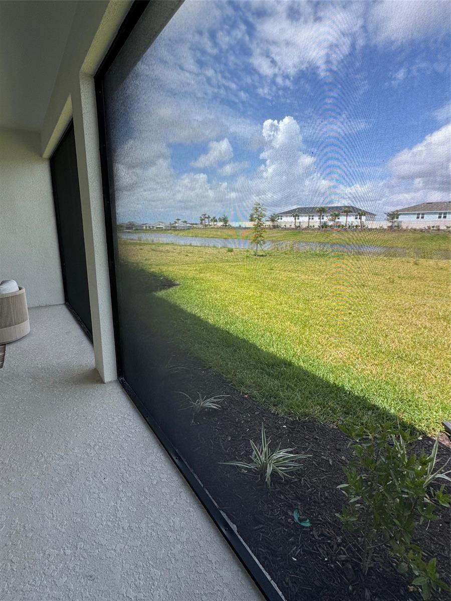 AZARIO ESPLANADE PH VII - Residential