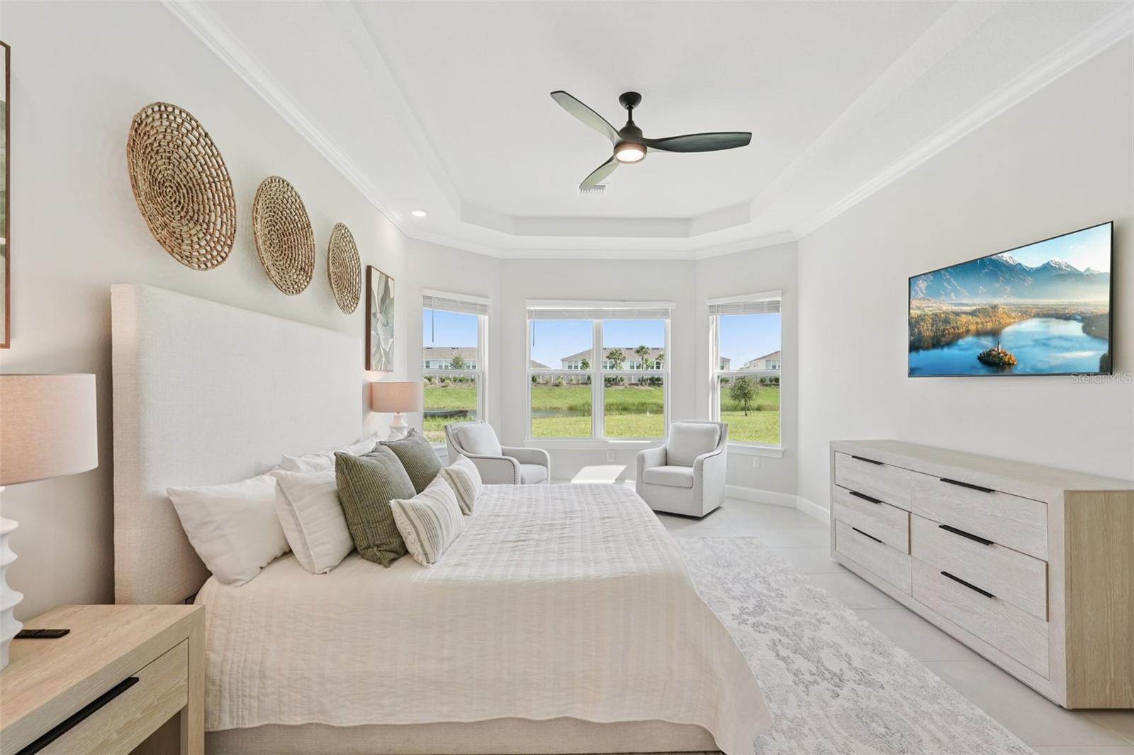 AZARIO ESPLANADE PH VII - Residential