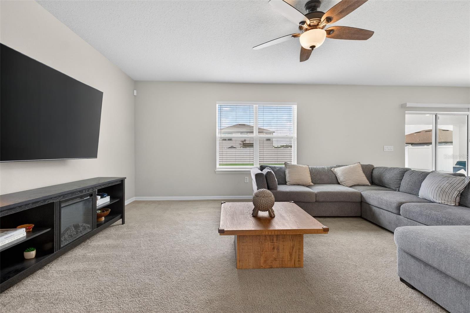 ESTATES/LK FLORENCE - Residential