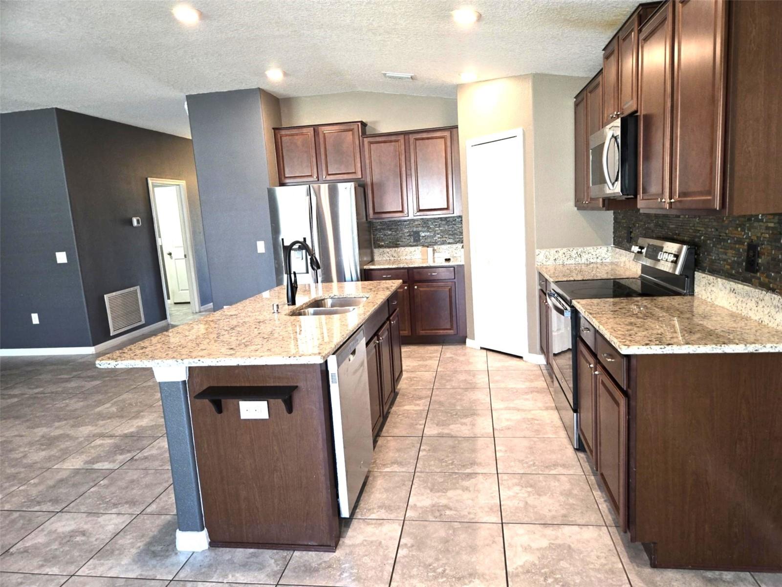 WYNNMERE EAST PH 1 - Residential