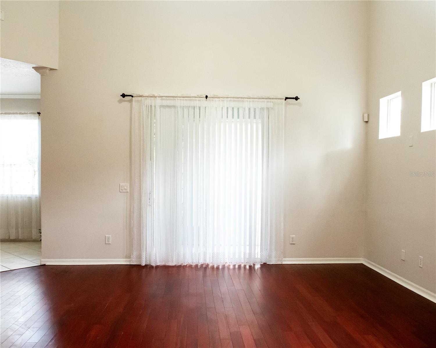 1102 TRAVERTINE TERRACE