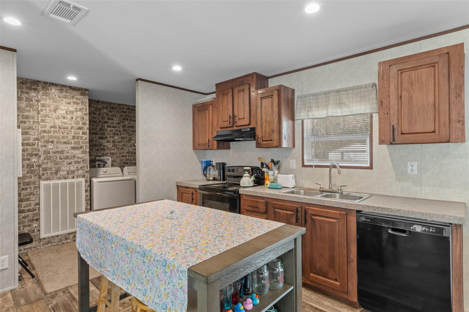 HERNANDOS HIDEAWAY UNREC SUB - Residential