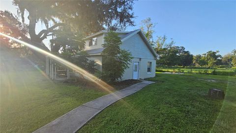 Photo of 13603 E 92 Highway, Dover, FL 33527 (MLS # TB8415193)