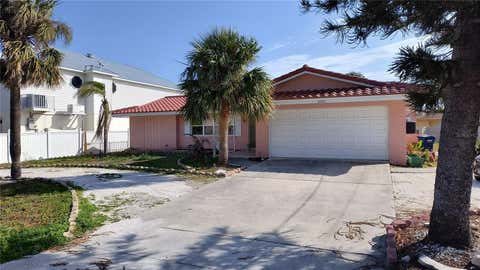 Photo of 3005 Gulf Boulevard, Belleair Beach, FL 33786 (MLS # TB8538332)