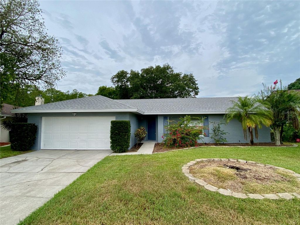 Photo of 5636 Deepdale Drive, Orlando, FL 32821 (MLS # O6350646)